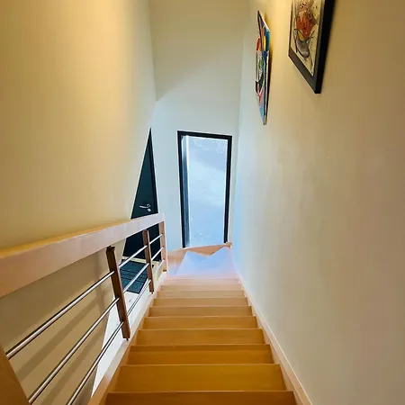 Jolie Maison Neuve Nantes-zola Holiday home Nantes