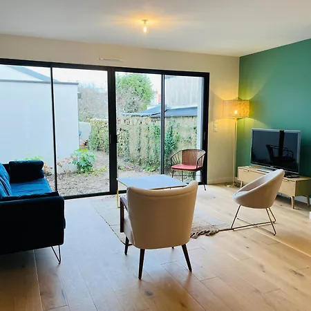 Jolie Maison Neuve Nantes-zola