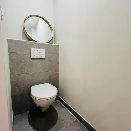 Jolie Maison Neuve Nantes-zola